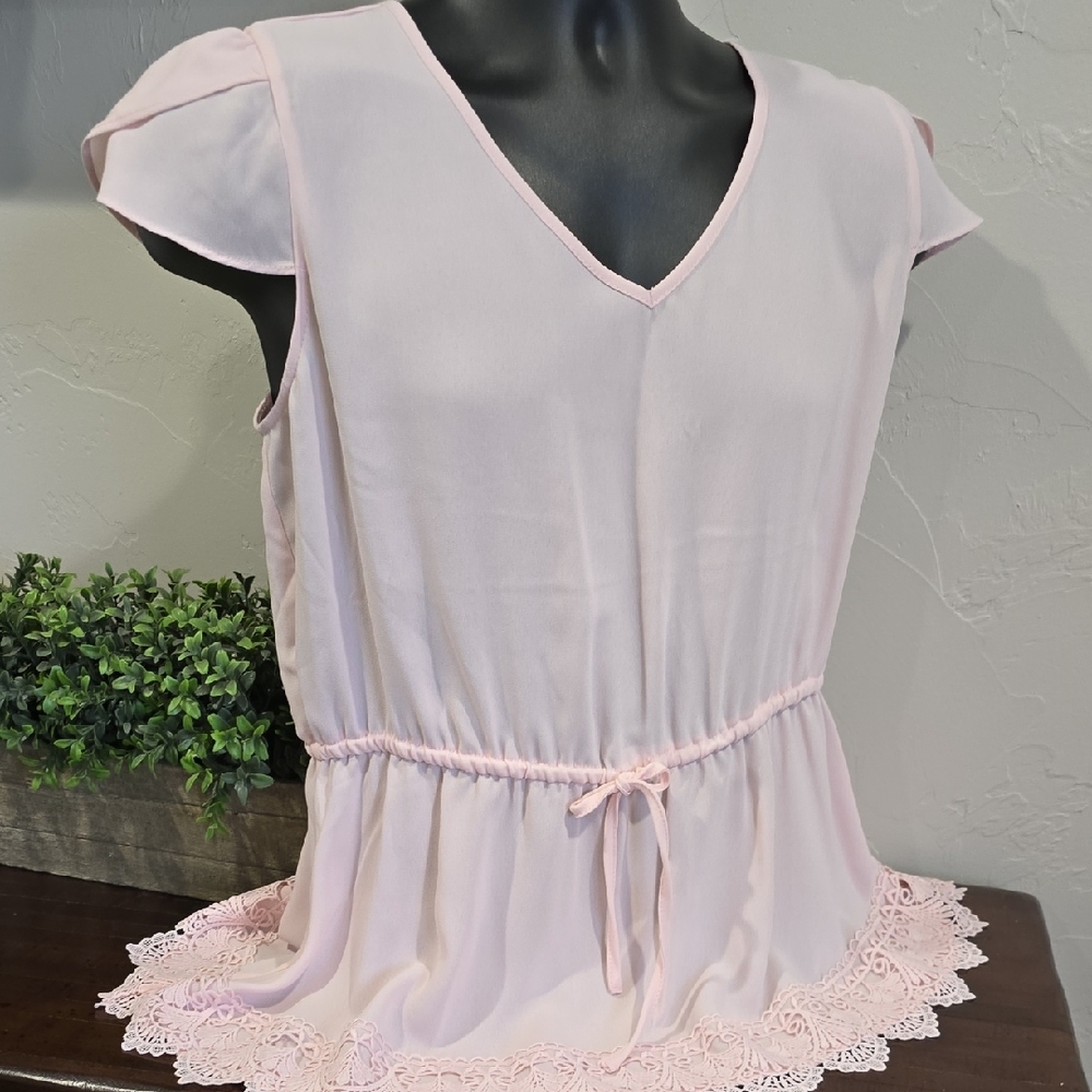 Versona Light Pink Lace Trim Top